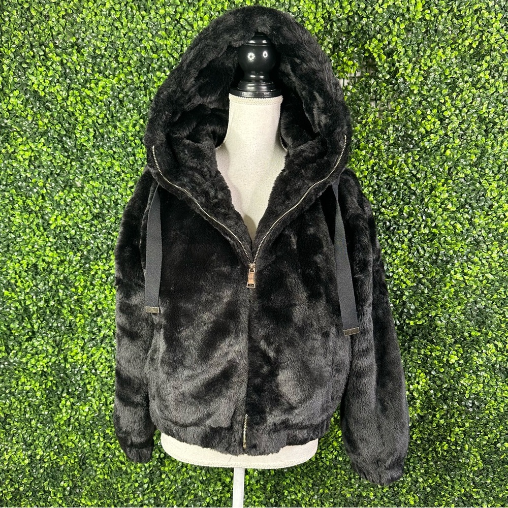 Nwt Philosophy Black faux fur hooded Jacket nwt size large